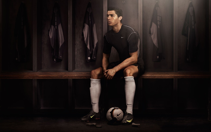 Soccer, Locker room, Cristiano Ronaldo, Football, Real Madrid, Nike, Dark, 1080P, Portugal, Player