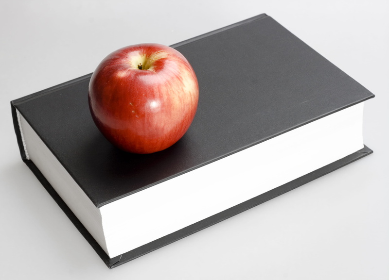 fruit, black color, studio shot, cut out, food, indoors, copy space, literature, guidebook, 2K, white background, note pad, read, literacy, food and drink