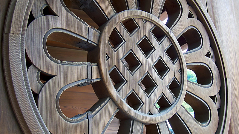 building exterior, wood - material, building, wood work, door, window, circle, wheel, day, pattern, outdoors, design, meiji jingu, 2K, geometric shape