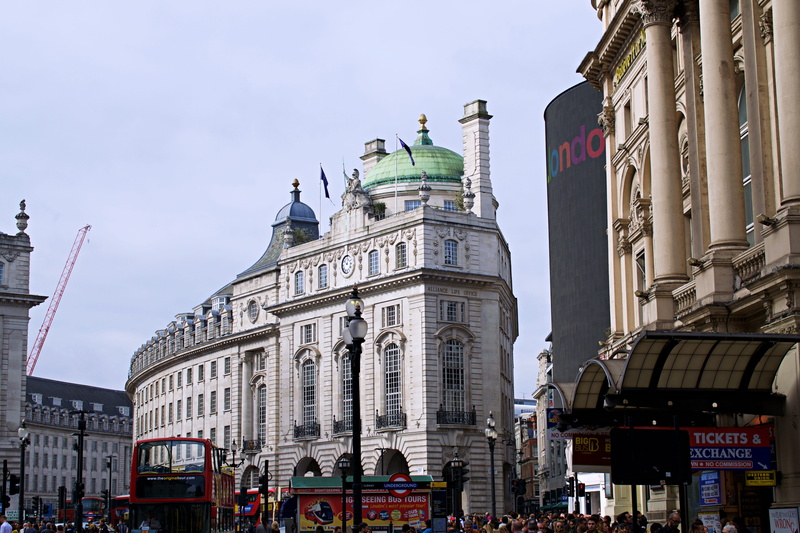 sign, building, piccadilly circus, communication, skyscraper, travel destinations, 5K, no people, architecture, low angle view, history, built structure