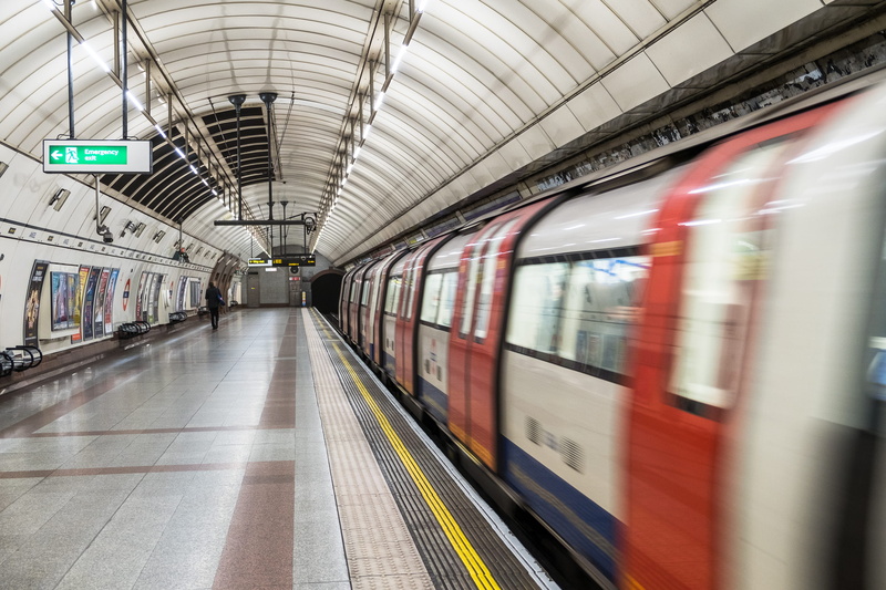 terminal, underground tube, transportation, subway train, tube station, motion, underground, rail transportation, passenger train, london tube, train, united kingdom