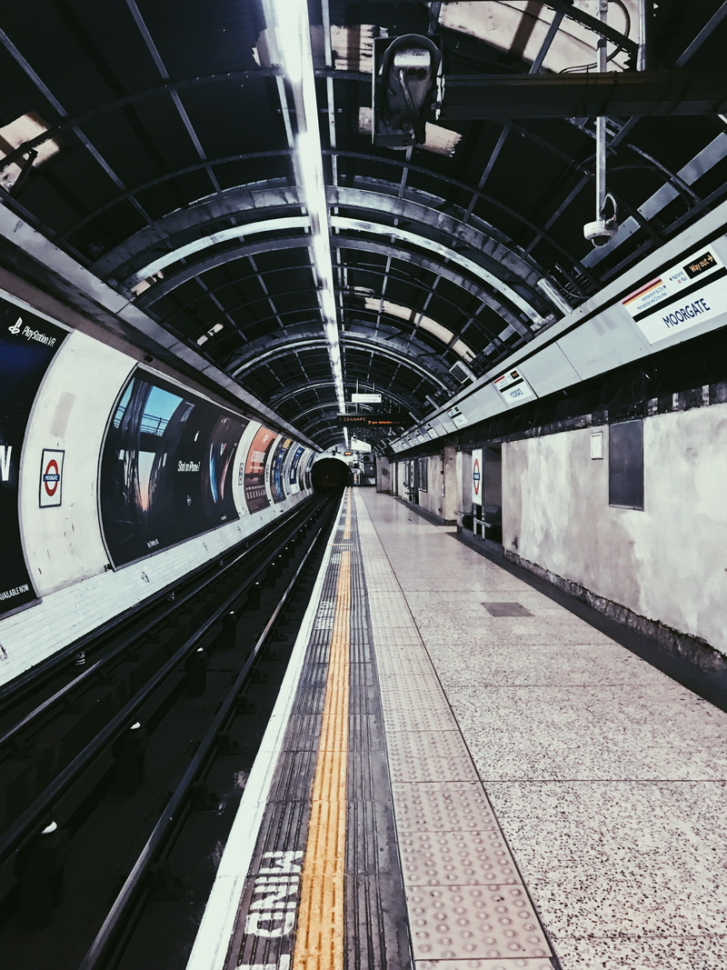 railroad station platform, arrival, platform, the way forward, direction, architecture, built structure, rail transportation, station, track, diminishing perspective