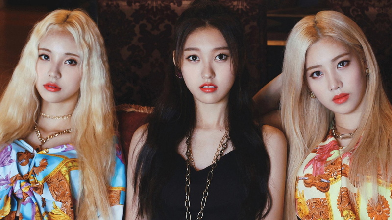 Loona (Band), Music, Blonde, Girl Band, K-Pop, Loona, Woman, Korean, Asian, Brown Eyes, 1080P, Black Hair