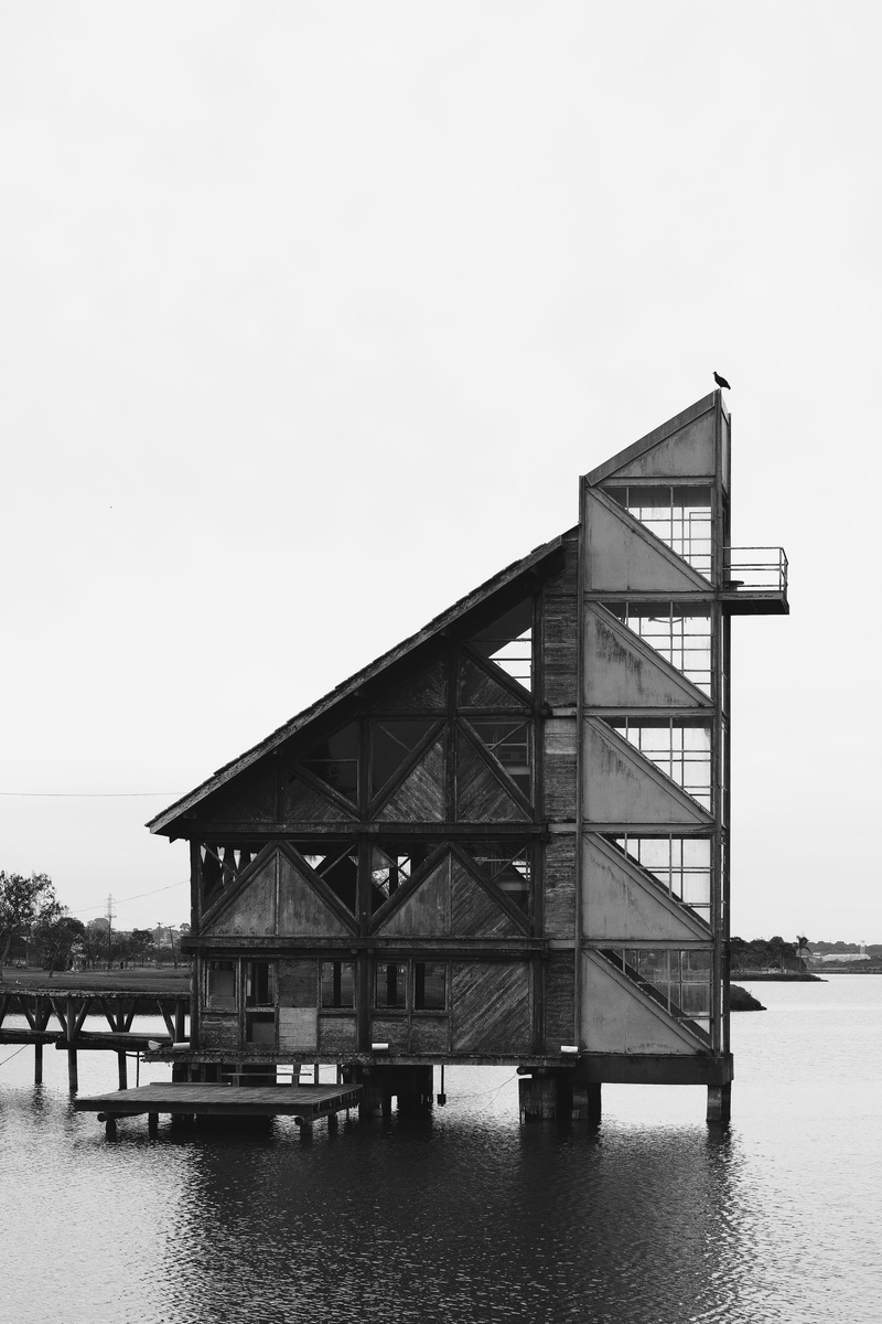 photo, bird, hut, shelter, clear sky, curitiba, rural, water, sky, body, sea, grayscale, bridge, architecture, 5K, dock, structure, transportation, no people