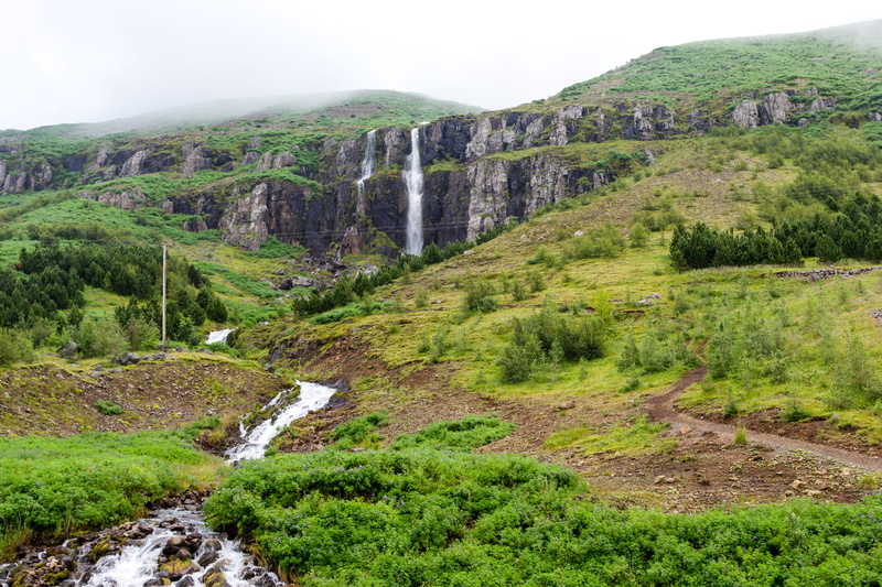 mountain, water, beauty in nature, lansdscape, plant, environment, waterfall, flowing, landscape, tree, flowing water, nature, iceland, non-urban scene