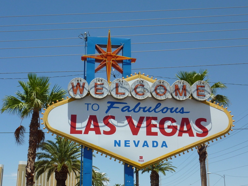 Gateway, outdoors, sky, blue, communication, sign, no people, casino, text, script, welcome, nature, day, las, Shield, information, road, Characters, guidance