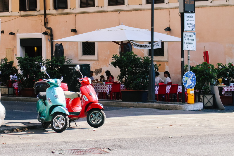 red and blue, italy, men, rome, italian, city, europe, roma, land vehicle, scooter, vespa, transportation, incidental people, traveling, building, 2K