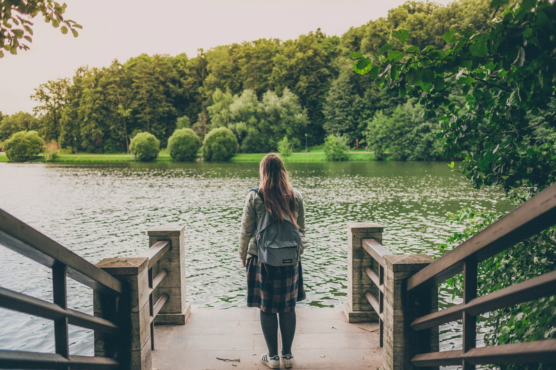autumn, one person, quay, park, 2K, tsaritsyno, sad, homestead, photo, tosca, outdoors, historical park, stroll, beautiful view, in the park, hairstyle