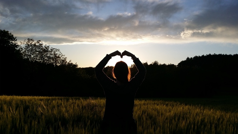 sky, land, sunset, environment, one person, sunlight, landscape, leisure activity, arms raised, tranquility, lichtspiel, pose, 4K, tranquil scene, nature