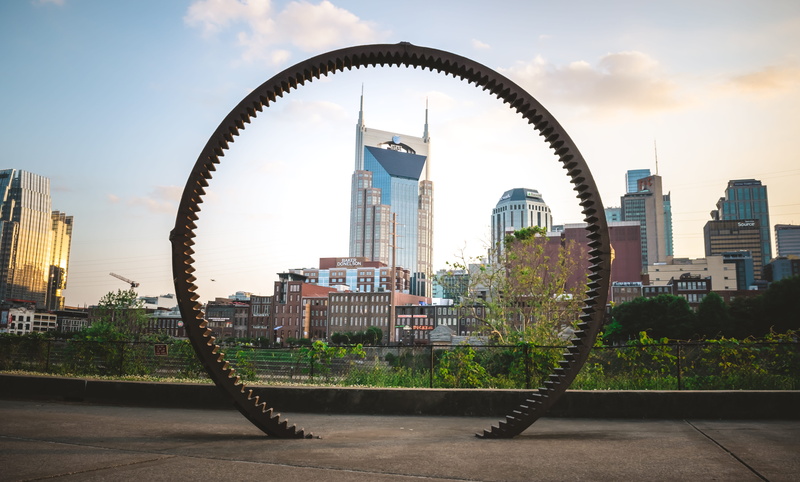 built structure, travel destinations, day, tennessee, ferris wheel, amusement park ride, cityscape, skyscraper, nashville, tall - high, no people, skyline
