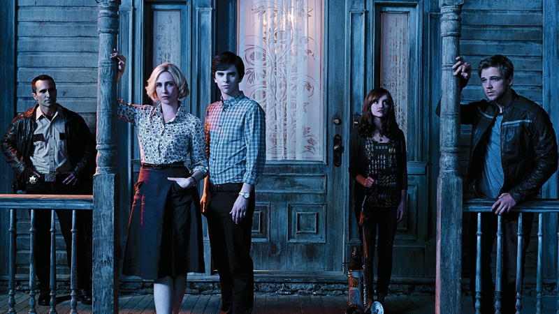 Freddie Highmore, Cast, TV Show, Bates Motel, Olivia Cooke, Nestor Carbonell, Emma Decody, 1080P