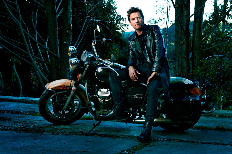 sitting, males, people, adult, 1080P, fashion, lifestyles, looking at camera, mode of transportation, ewan mcgregor, s, full length, transportation, mode of Transport