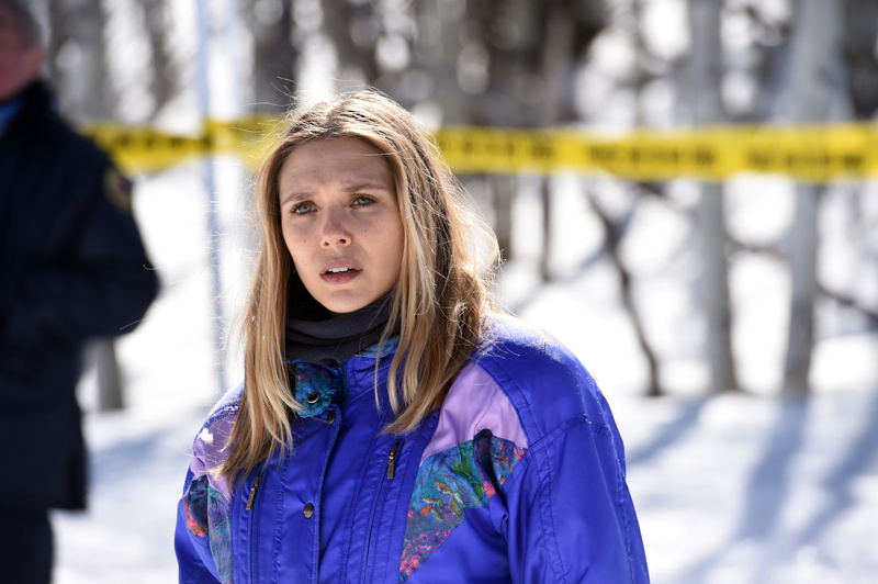 Elizabeth Olsen, Girl, Crime scene, Hair, Yellow ribbon, Beauty, Wind River, Movie, Thriller, Jane Banner, The film, Actress, Winter jacket, Film, Blonde