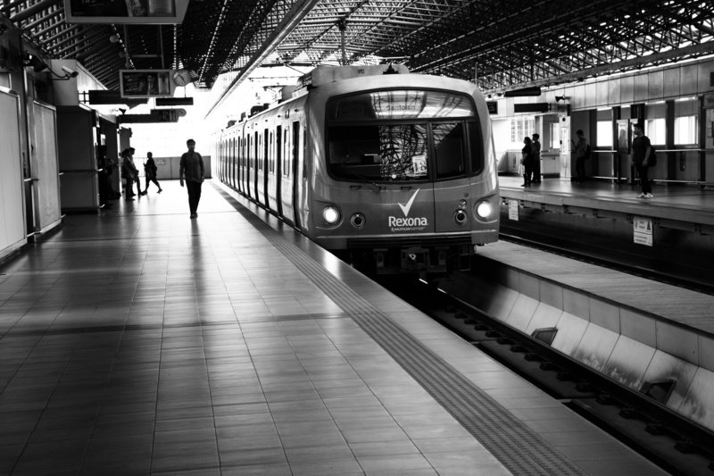 group of people, railroad station platform, 5K, railroad track, walking, track, subway train, mode of transportation, font font class travel font font
