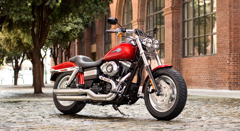 transportation, 2013, standard, tree, side view, bob, building exterior, red, Motorcycles, crash helmet, motorcycle, riding, dyna, davidson, travel, 720P
