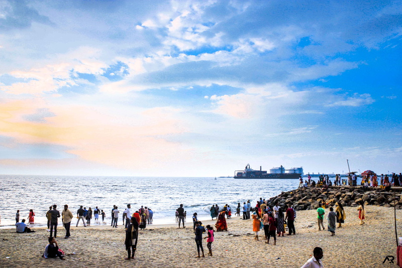 real people, 5K, water, kochi, horizon, sea, holiday, leisure activity, lifestyles, india, trip, nature, vacations, land, cloud - sky, horizon over water
