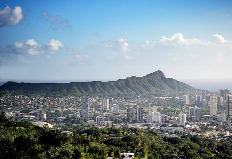 urban skyline, urban, mountain, nature, cloud - sky, modern, travel destinations, plant, ocean, oahu, tourism, 1080P, buildings, cityscape, hawaii, building exterior