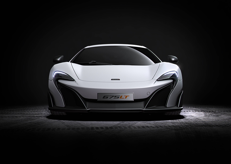 professional sport, competitive sport, indoors, land vehicle, speed, mode of transportation, car, 5K, vignette, sport, transportation, sports race, mclaren