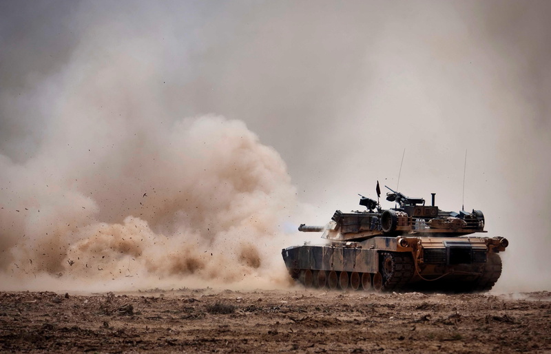 M1 Abrams, land, transportation, tank, aggression, mode of transportation, weapon, armored tank, motion, nature, no people, dust, fighting, destruction
