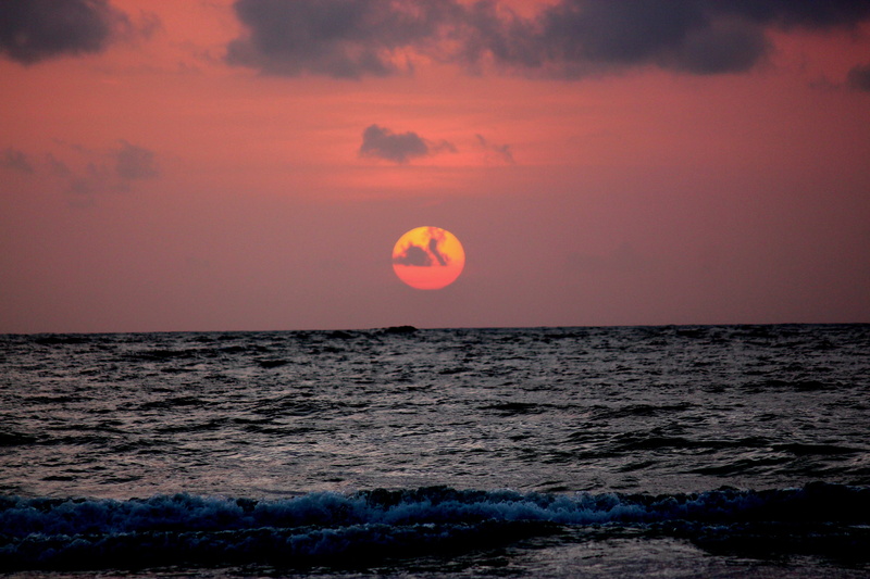 non-urban scene, cloud - sky, travel, east, sunset, scenics, scenics - nature, nature, India, Calm, no people, sun, water, tranquility, sky, 5K, tranquil scene