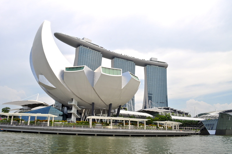 tall, theatre, famous, opera building, harbour, urban, economic, city, travel destinations, industry, government, pattern, esplanade, metropolitan, modern
