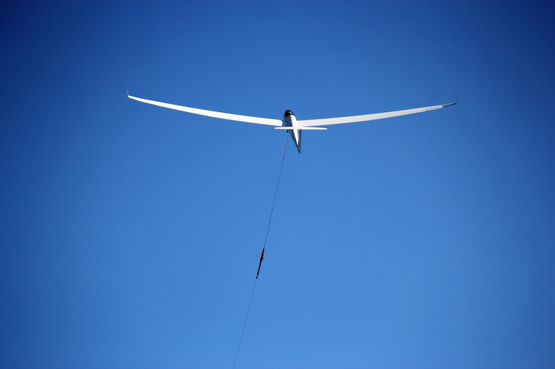 mode of transportation, 5K, aerobatics, vapor trail, air vehicle, glider pilot, no people, transportation, clear sky, on the move, travel, glider, blue