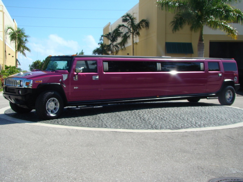 building exterior, sunlight, no people, Hummer, tree, land vehicle, day, Hummer Limousine, parking, road, motor vehicle, street, sky, transportation, stationary