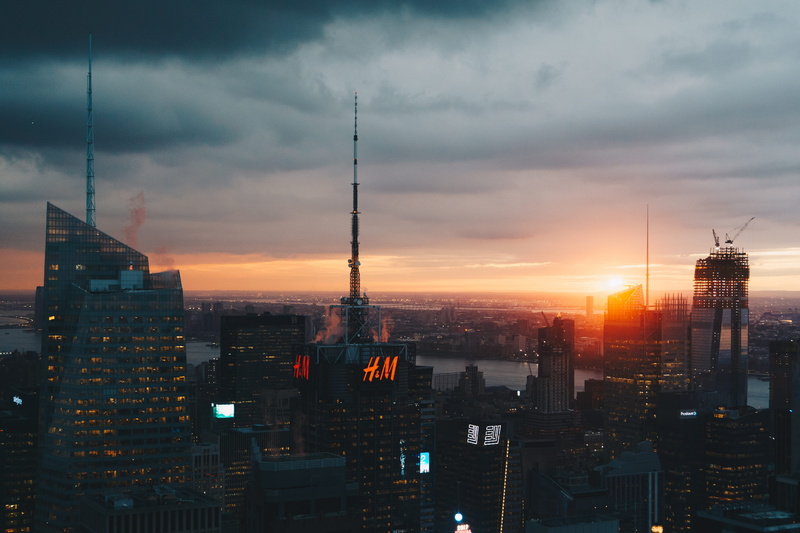 rise, tall - high, dark, horizon, building, sky, angle, architecture, ny, cloud - sky, sunlight, new york city, high, modern, built structure, cloud, illuminated