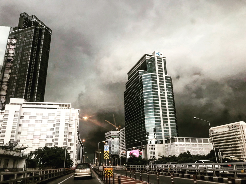 building exterior, no people, built structure, 4K, cloud, cloud - sky, bkk, city life, modern, office building exterior, building, skyscraper, thailand