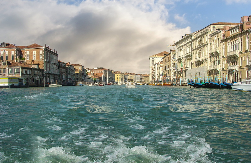 vacation, sky, italy, rippled, old, water, near, destination, day, travel destinations, travel, body of water, body, outdoors, european, transportation