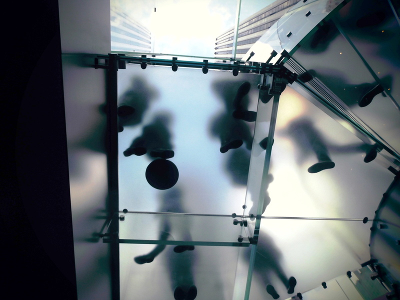 face, skyscraper, human, 4K, Glass House, iphone, rush, apple, nature, indoors, close-up, outlook, away, glass - material, crowd, floor, backdrop, ny