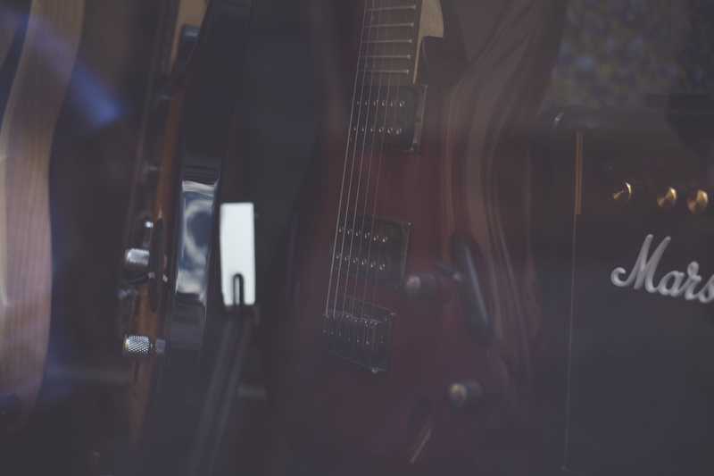band, man, communication, club, performance, active, acoustic guitar, acoustic engineering, musical instrument string, western script, indoors, guitar