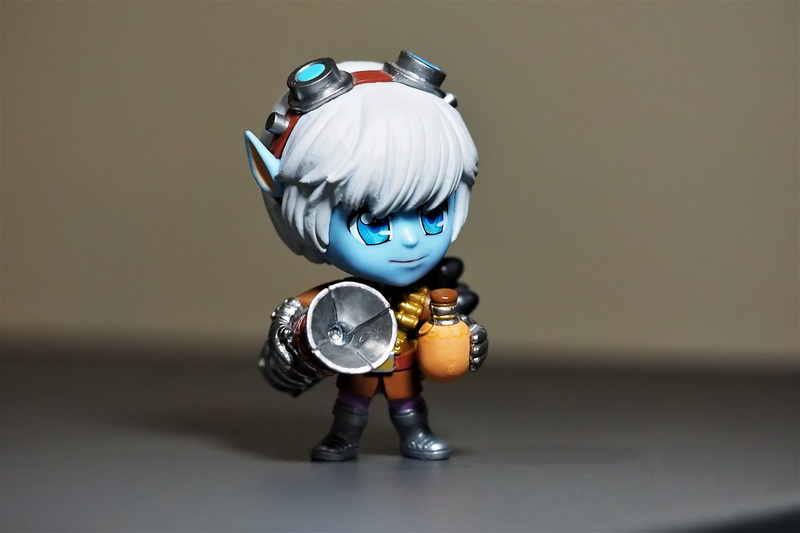 game, gray background, tristana, metal, futuristic, legends, silver colored, toy, gray, close-up, league, childhood, little, online, chrome, representation