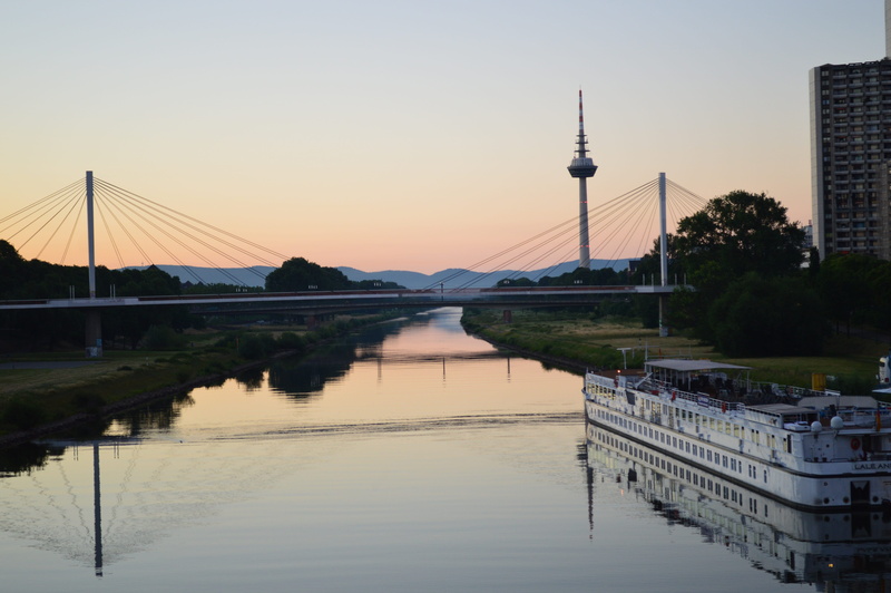 5K, neckar, nature, sky, office building exterior, tv tower, architecture, outdoors, city, collini bridge, built structure, spire, building exterior, ship jetty