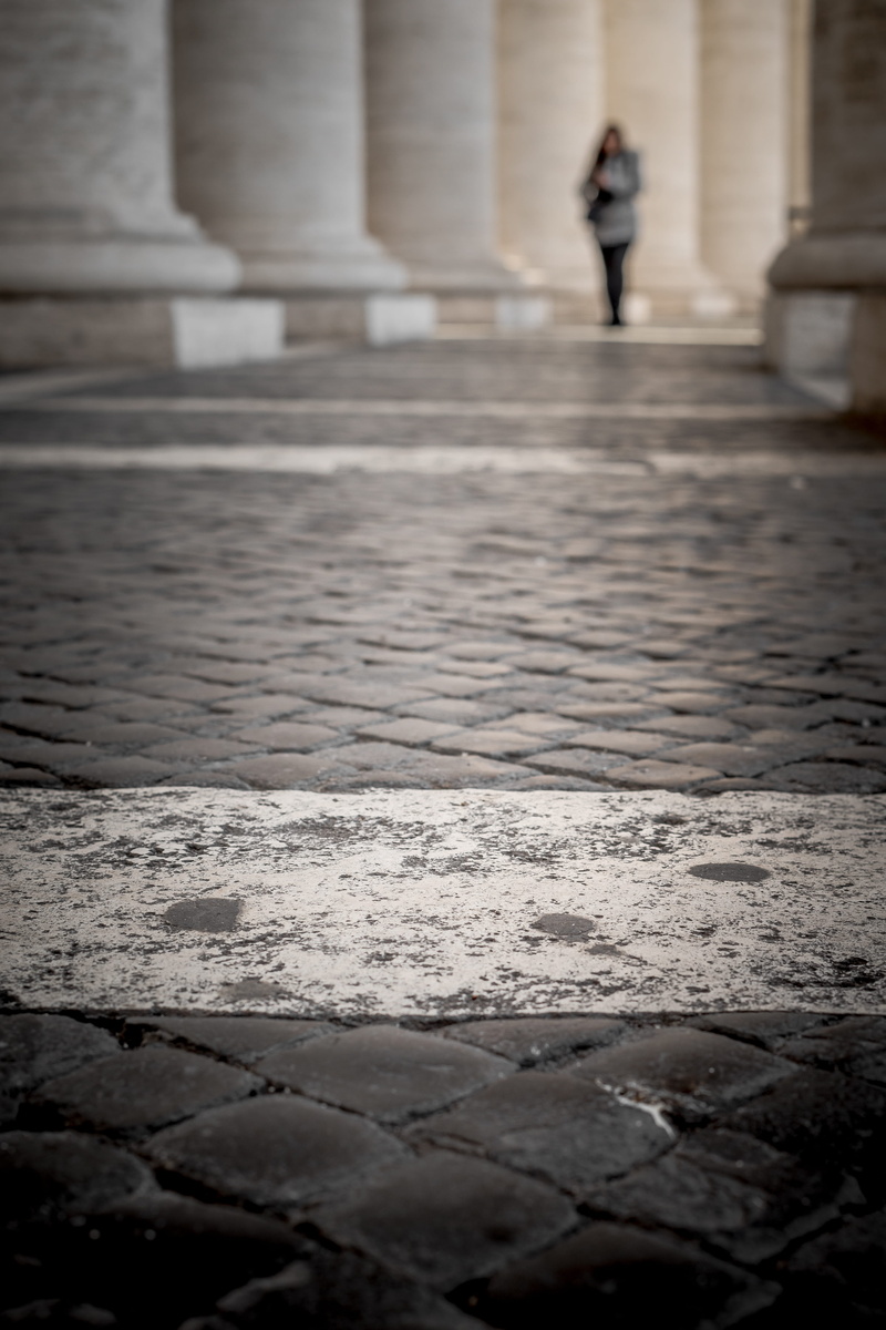 architecture, day, colomnade, travel destinations, walking, building, one person, vatican city, città del vaticano, adult, real people, 5K, girl, history