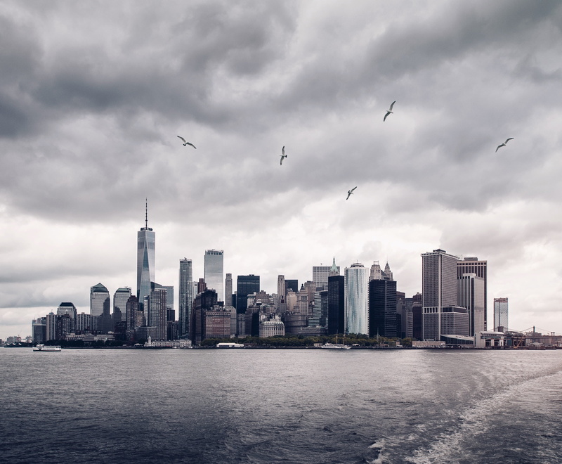 architecture, cityscape, waterfront, new york, buildings, no people, built structure, office building exterior, building exterior, panorama, spire, vertebrate