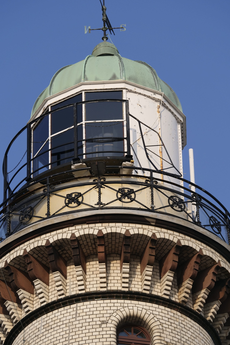 lighthouse, tower, sky, nature, building exterior, 5K, day, sunlight, no people, security, old, protection, travel, warnemünde, historically, outdoors