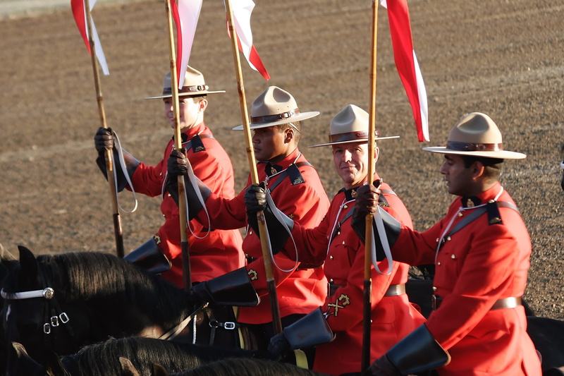 medium group of people, mounted, horseback, men, canada, red, standing, teamwork, ride, rcmp, canadian, cooperation, horse, soldiers, group of people, holding