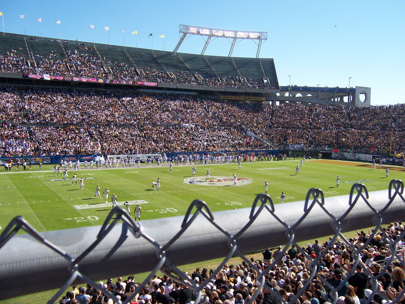 soccer field, United States, c-usa championship, fan - enthusiast, sports Track, inaugural, turf, Field, horse Racing, nature, playing field, game, spectator
