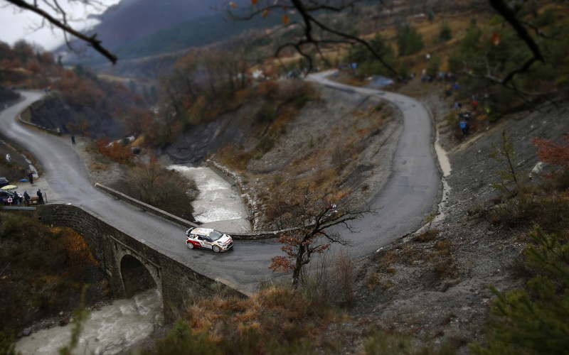 scenics, travel, motion, no people, high angle view, rally cars, day, plant, untitled, white, nature, tilt shift, car, outdoors, bridge, mountain, danger