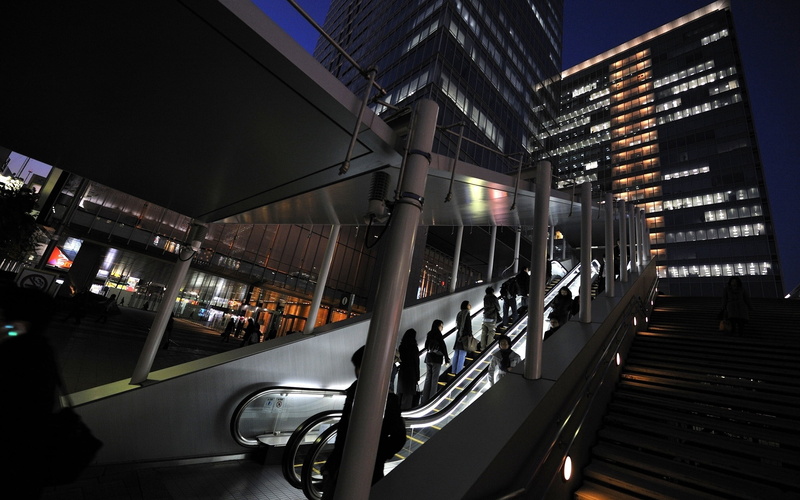 motor vehicle, incidental people, editorial, travel Destinations, tokyo Prefecture, railing, outdoors, lifestyles, city Life, built Structure, people, car