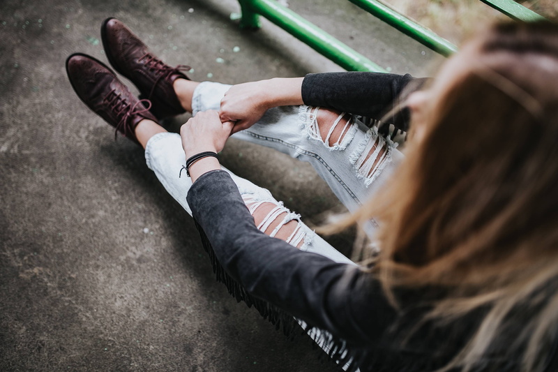 caucasian Ethnicity, woman, young Adult, casual clothing, high angle view, green, people, shoe, day, one Person, lifestyles, females, hair, relaxation