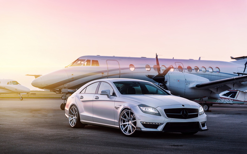 nature, the plane, benz, air Vehicle, retro styled, business, 2K, commercial Airplane, airplane, sedan, stationary, Mercedes, cockpit, car, mode of Transport