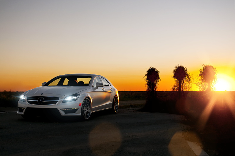 technology, sunset, luxury, sedan, road trip, street, compact Car, CLS-class, wheel, mode of Transport, engine, 4x4, the sky, the sun, no People, sky, motor Vehicle
