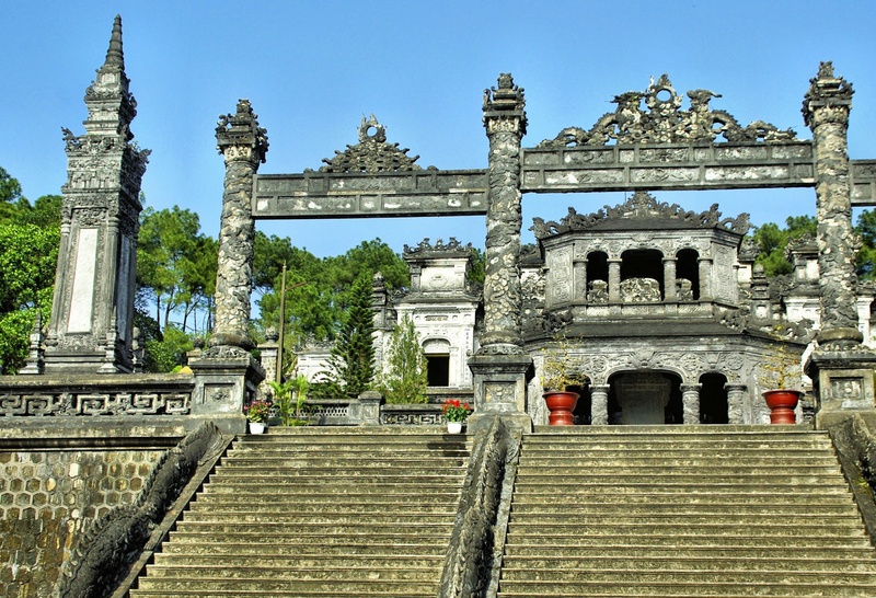 history, low angle view, ancient, viet nam, famous Place, place of worship, clear sky, sky, nature, cultures, ancient civilization, day, religion, architecture
