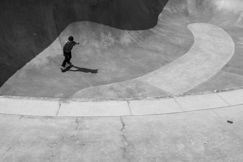 motion, outdoors, skateboard, balance, bowl, photography, recreational pursuit, sports ramp, day, 4K, sports equipment, risk, lifestyles, skateboarder