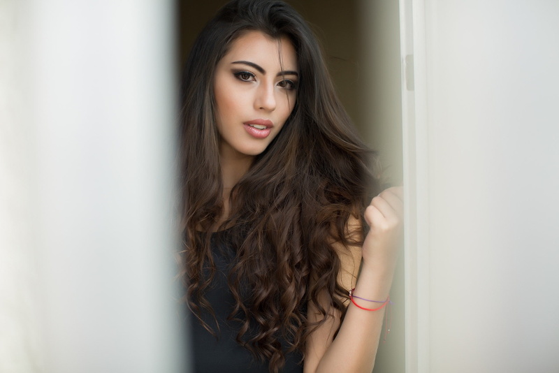 face, Esteban Montoya, 1080P, wavy hair, Camila, women, portrait