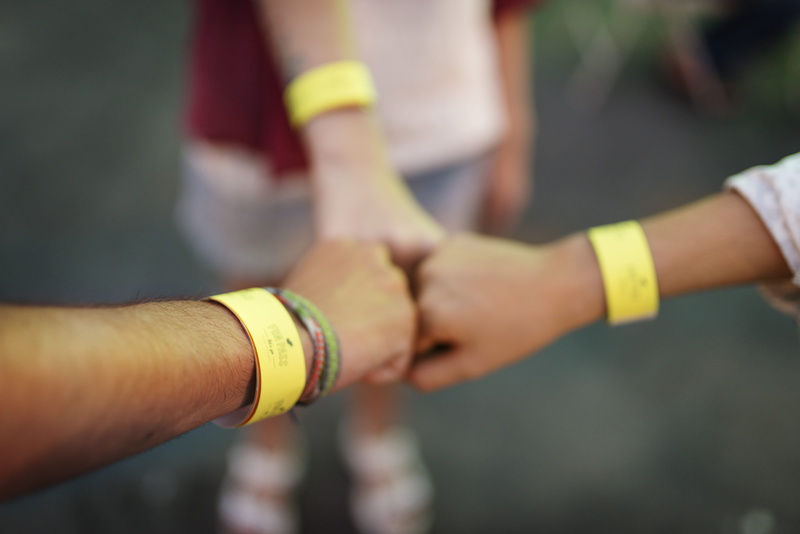 friendship, two people, human hand, bracelets, hands, together, 4K, limb, hand, admission, human body part, three, human limb, togetherness, friends, outdoors