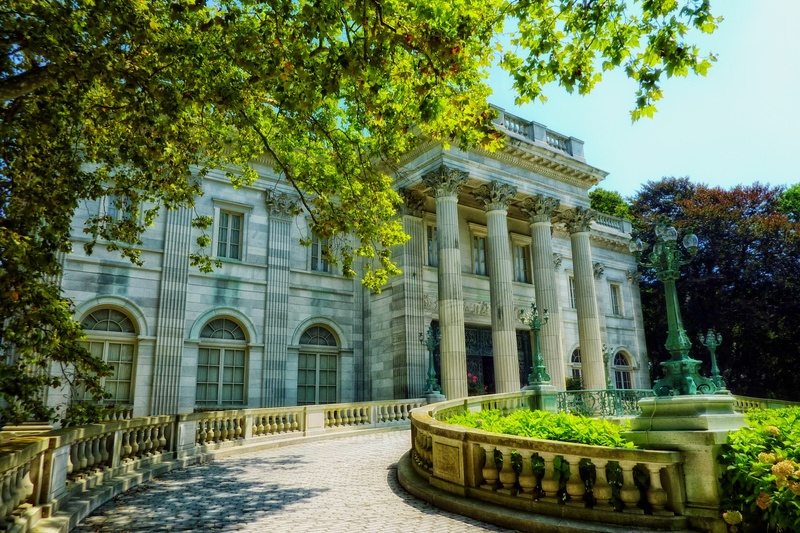landmark, architectural column, plant, travel, green, outdoors, 1080P, no people, architecture, the marble house, tourism, famous Place, history, uSA