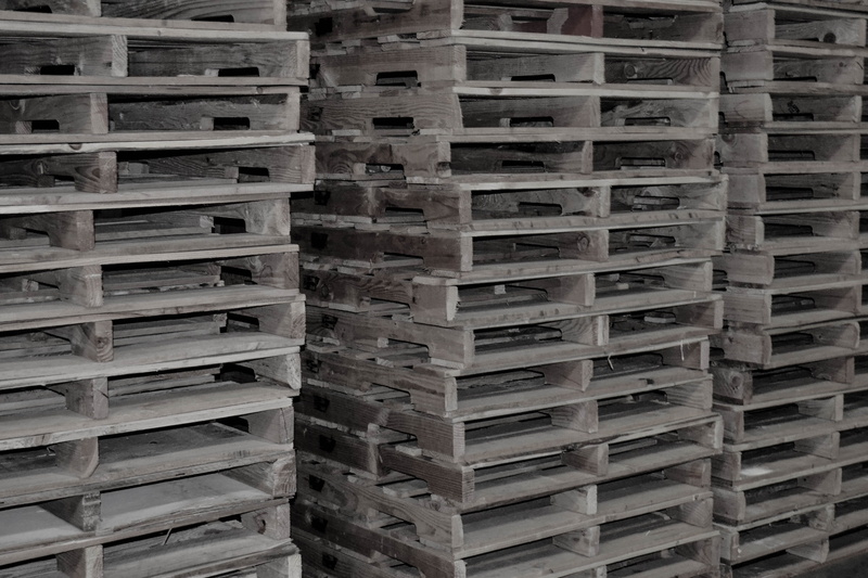 full frame, domestic room, wood, 4K, shipment, arrangement, warehouse, stack, large group of objects, day, architecture, logistic, shipping, indoors, pattern